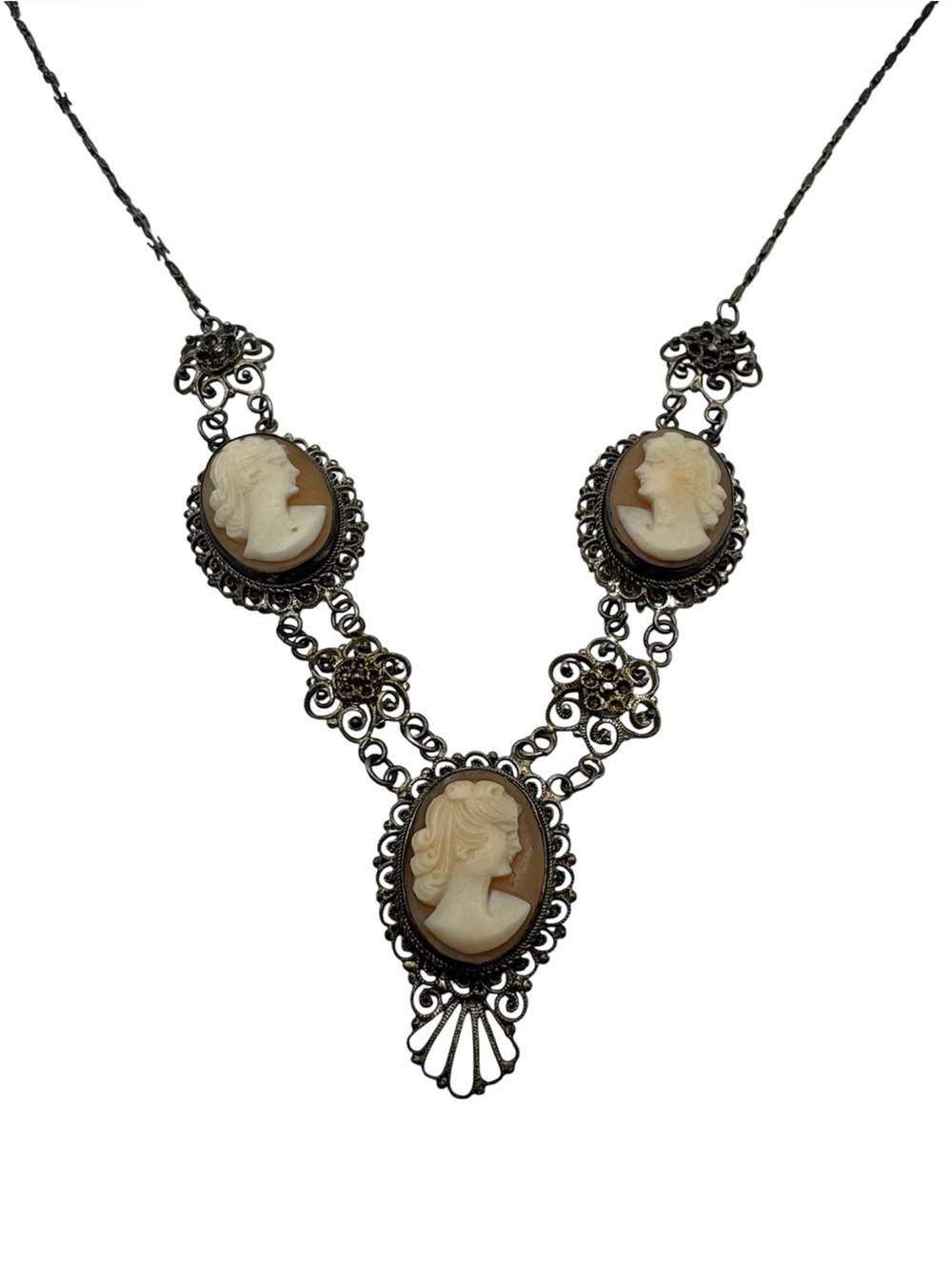 Antique Cameo Pendant Necklace in Ivory Brown Silver